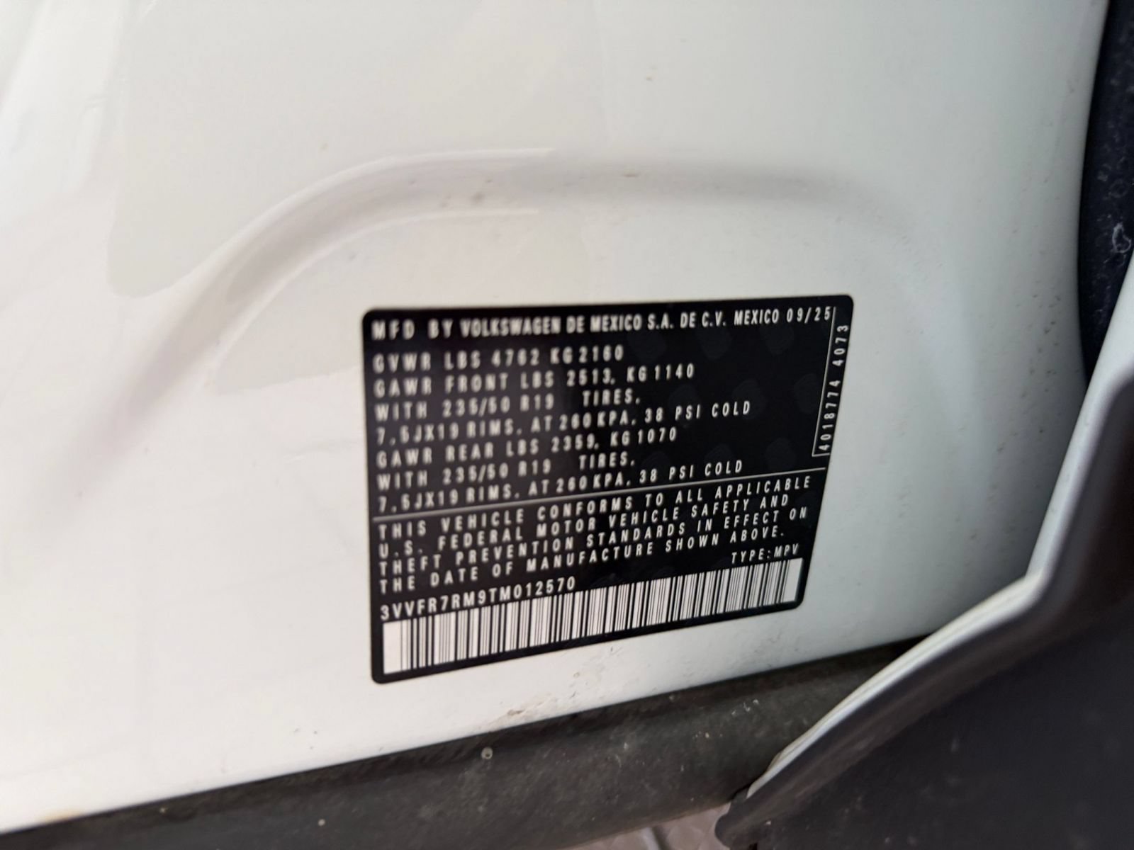 Used 2026 Volkswagen Tiguan SE FWD image 24
