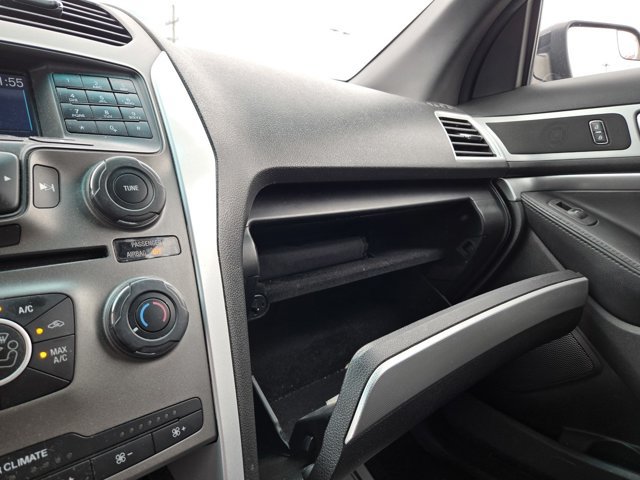 Used 2014 Ford Explorer XLT FWD image 13