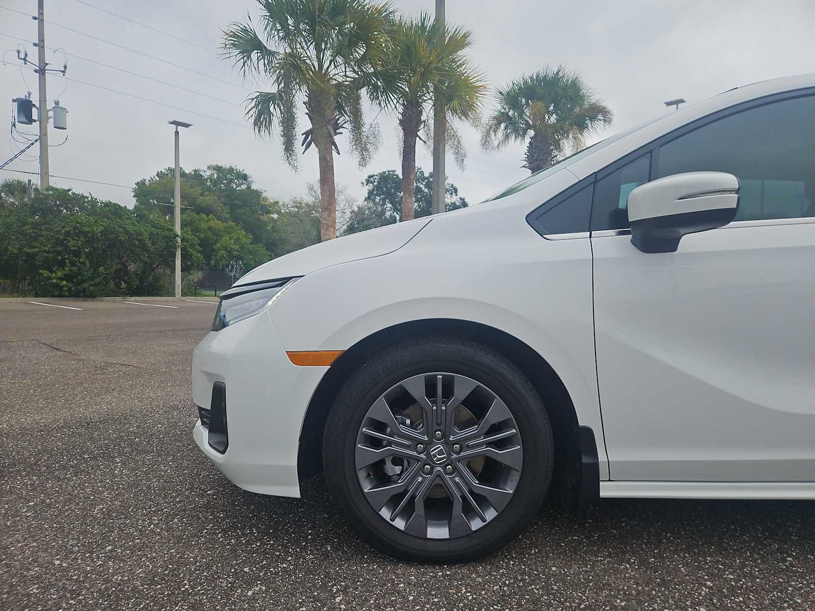 Certified 2026 Honda Odyssey Touring image 19
