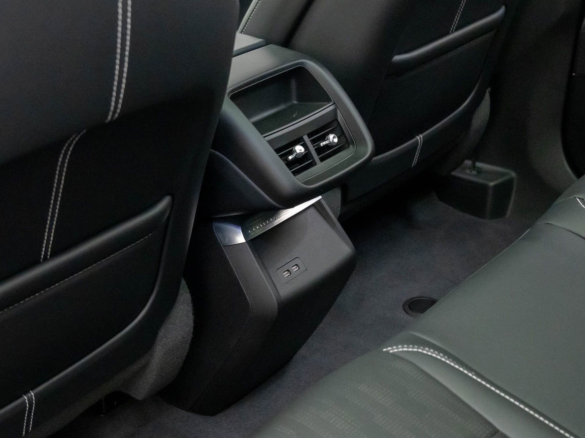 New 2026 Cadillac Lyriq Sport image 19