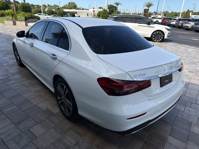 Used 2023 Mercedes-Benz E 350 Sedan image 4