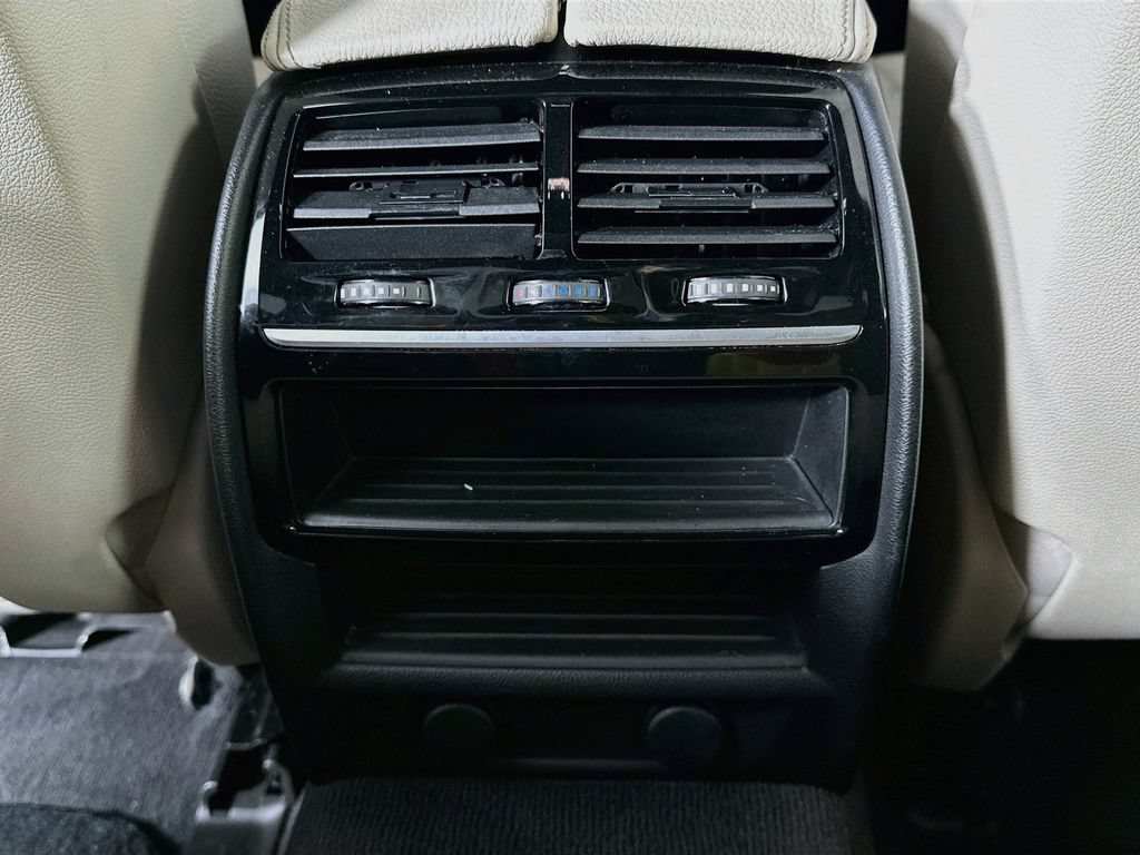 Used 2017 BMW 530i w/ Premium Package RWD image 22