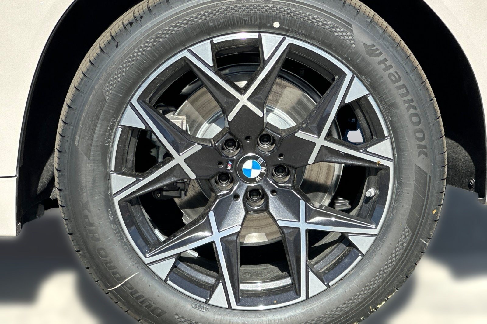 Used 2026 BMW X3 xDrive30i w/ M Sport Package AWD/4WD image 13