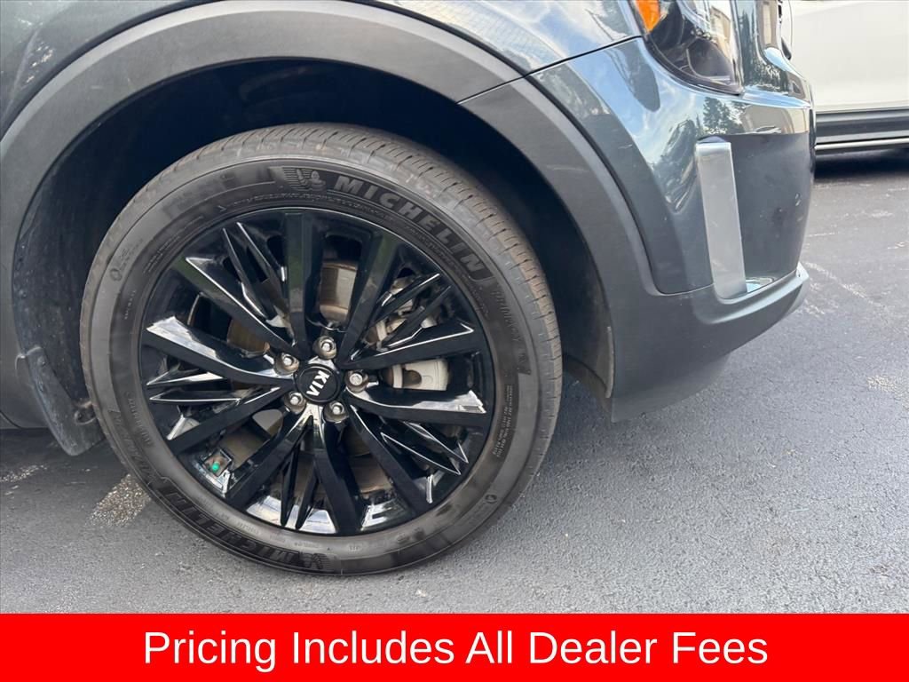 Used 2020 Kia Telluride SX w/ SX Prestige Package AWD/4WD image 2