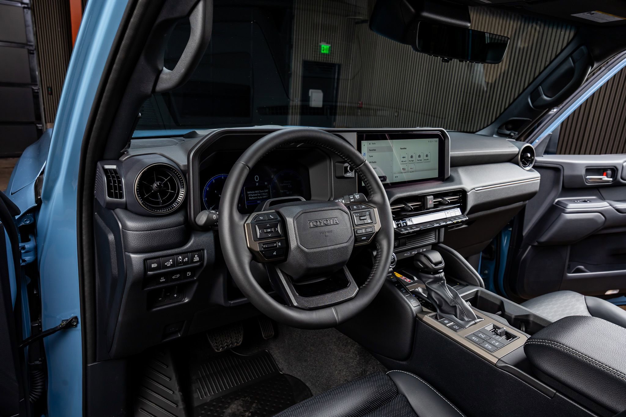 Used 2025 Toyota Land Cruiser w/ Premium Package image 17