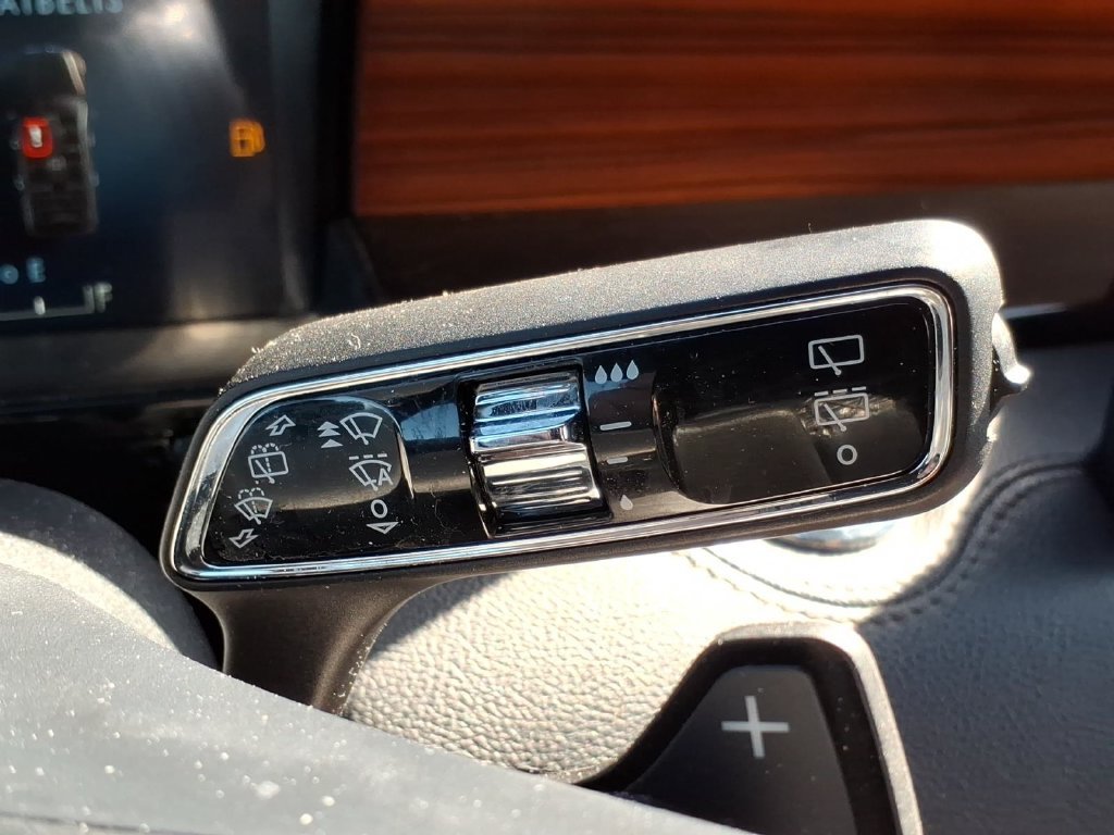 Used 2024 Lincoln Navigator Reserve AWD/4WD image 28