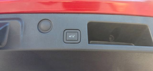 New 2026 Chevrolet Equinox LT w/ Convenience Package II image 8
