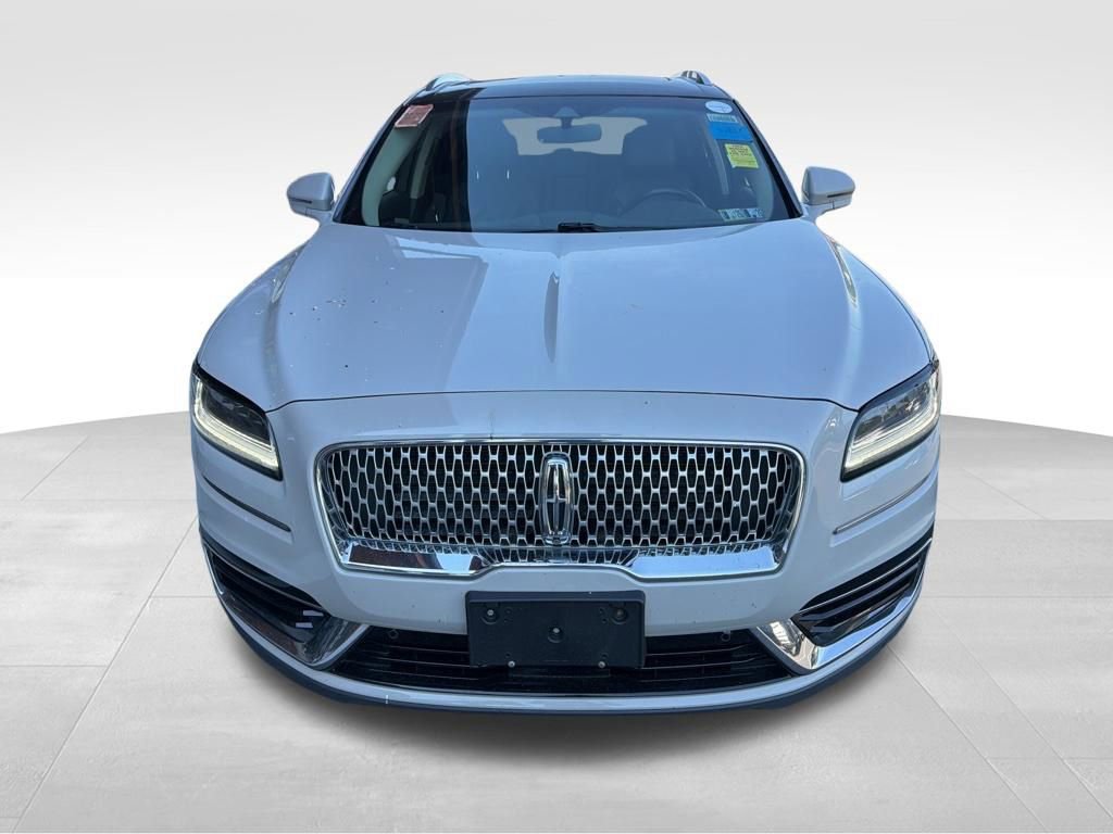 Used 2019 Lincoln Nautilus Reserve AWD/4WD image 2
