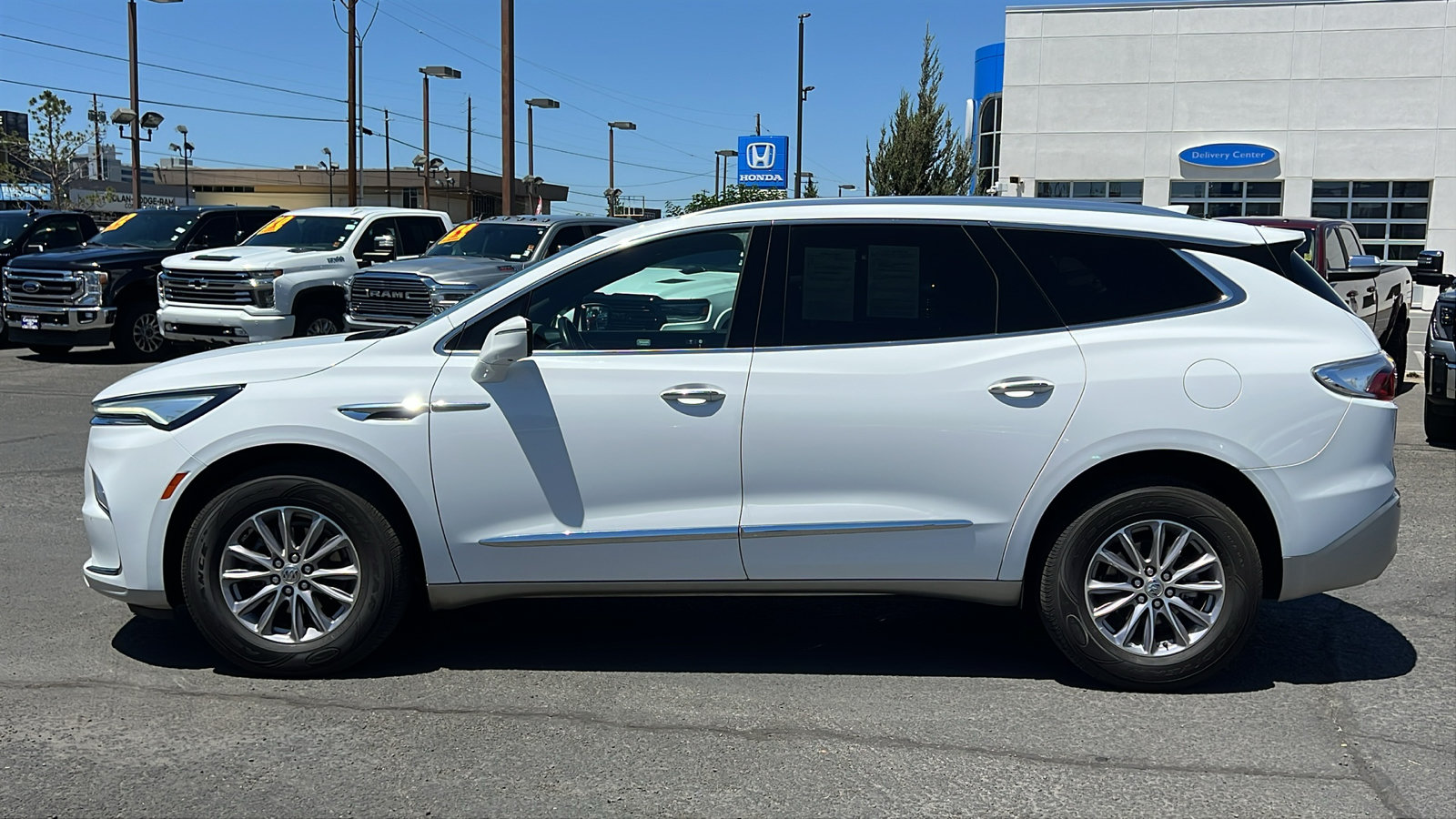 Certified 2024 Buick Enclave Premium AWD/4WD image 8
