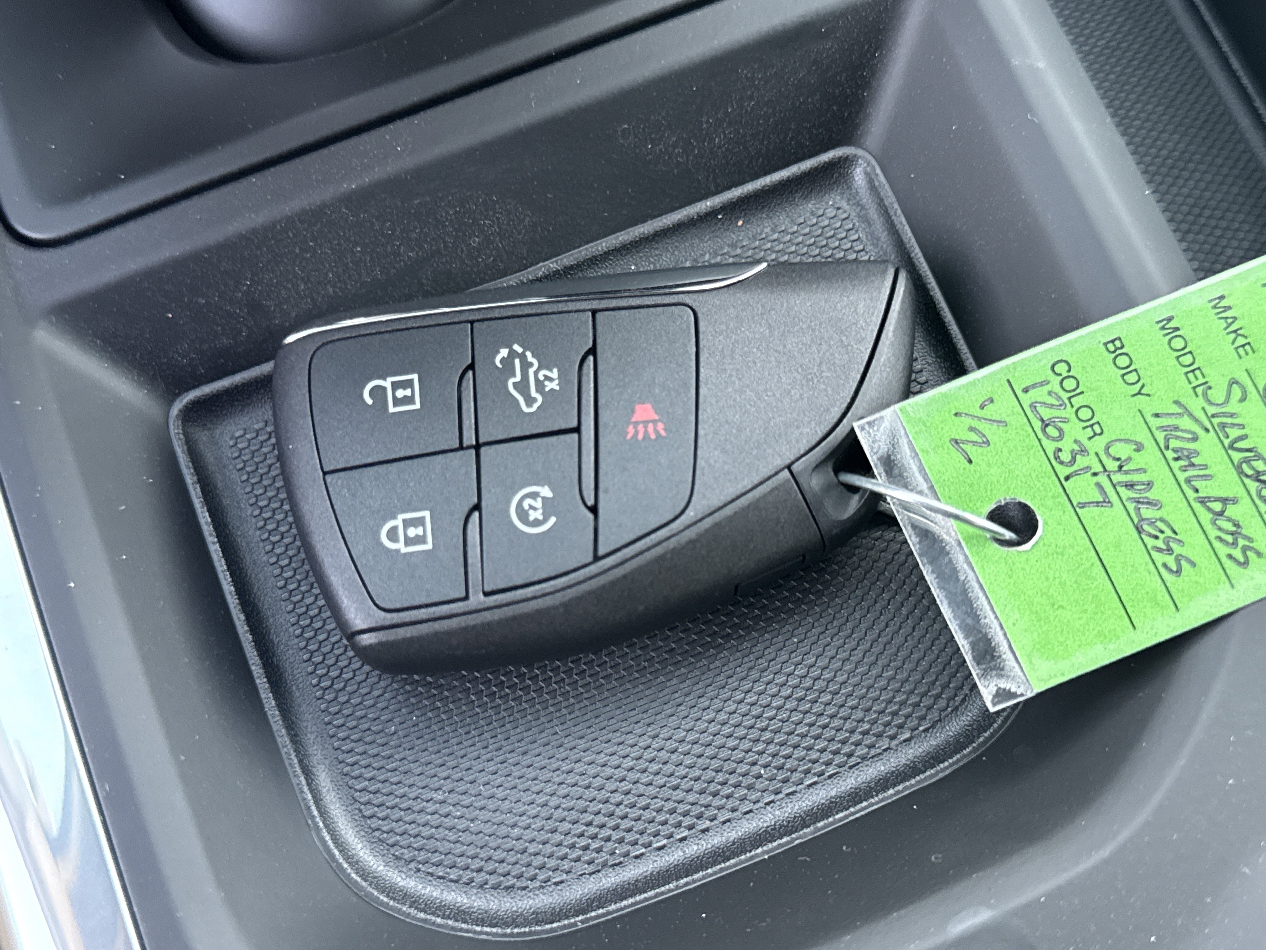 New 2026 Chevrolet Silverado 1500 LT Trail Boss w/ Dark Appearance Package image 30