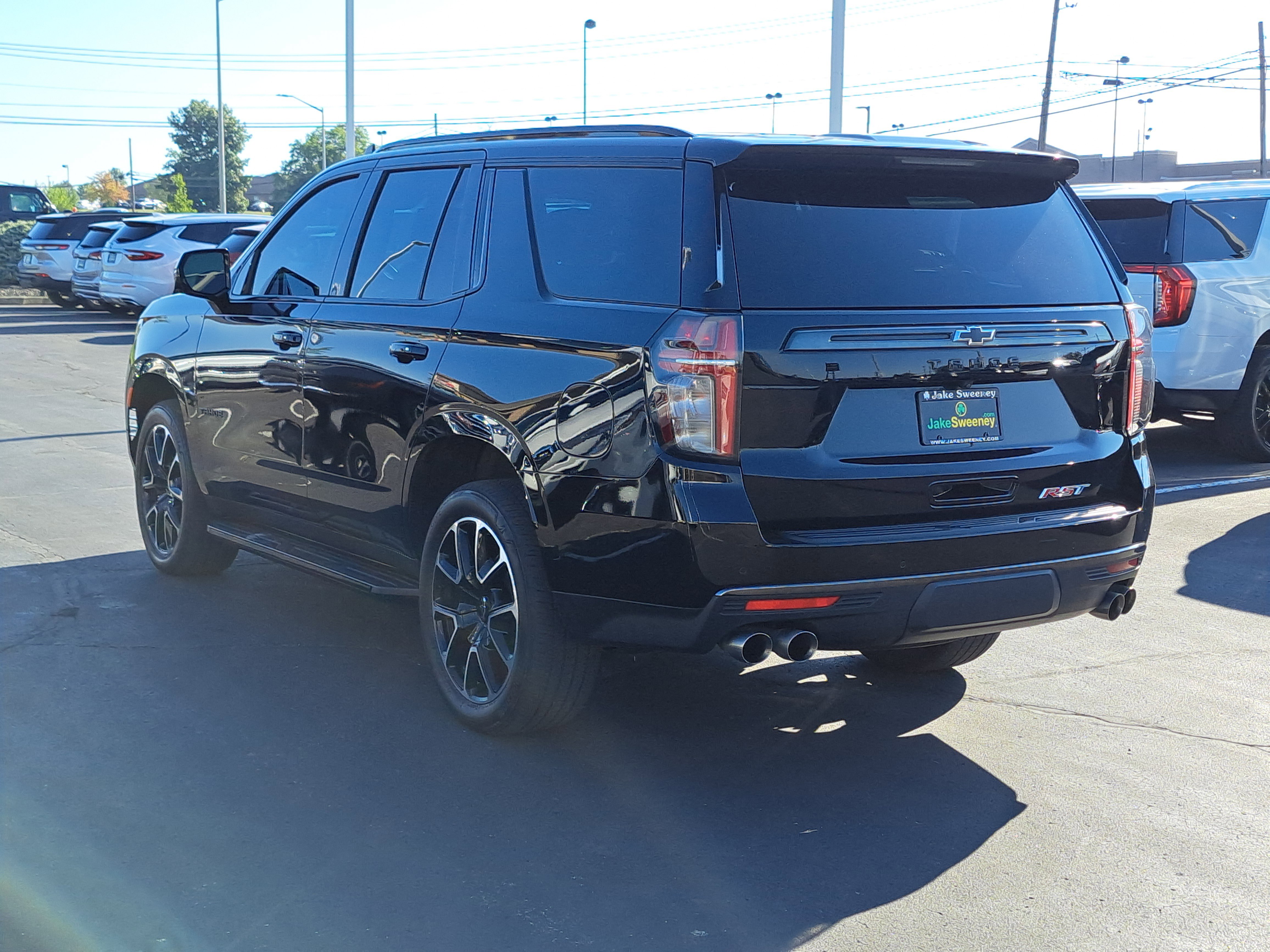 Used 2022 Chevrolet Tahoe RST w/ Sport Performance Package image 3