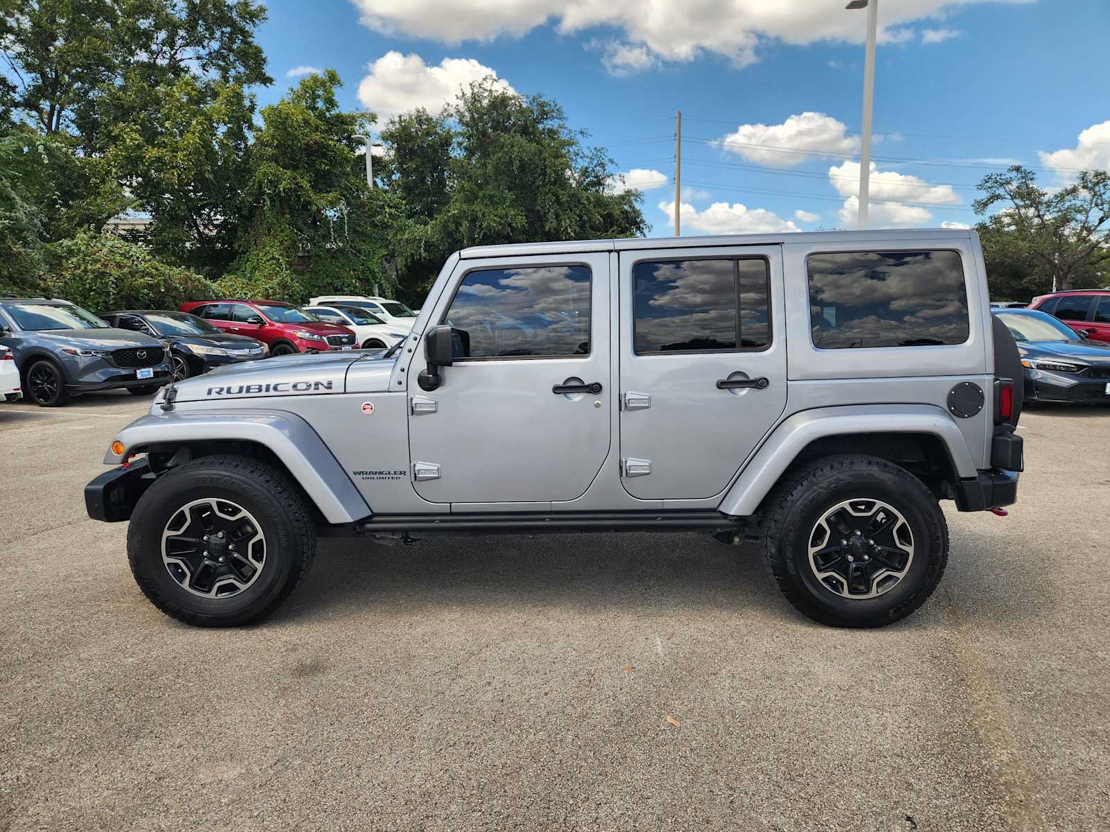 Used 2016 Jeep Wrangler Unlimited Rubicon AWD/4WD image 4
