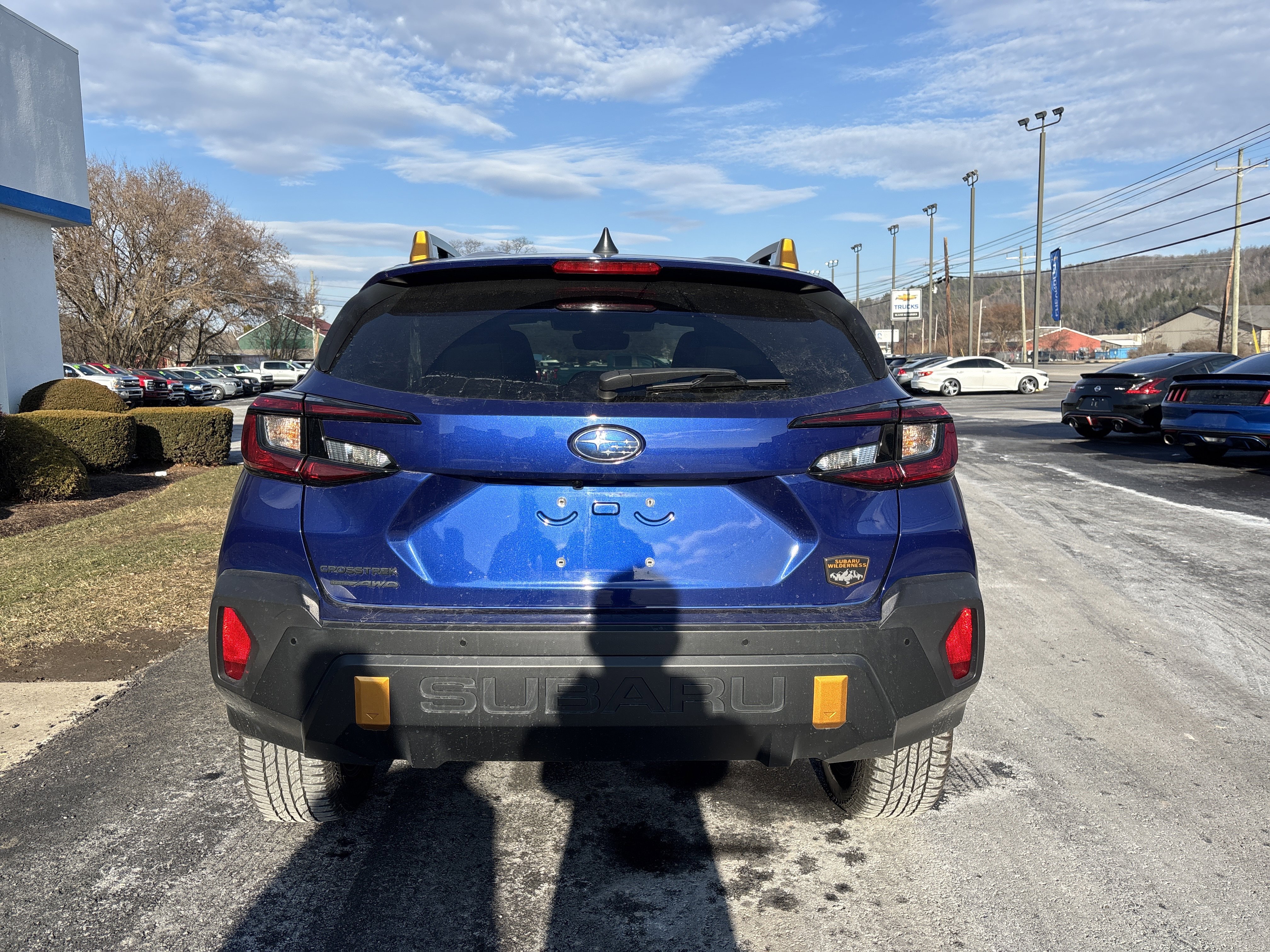 Used 2024 Subaru Crosstrek 2.5i Wilderness w/ Crosstrek Mirror Package video 4