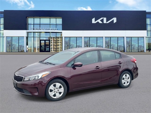 Used 2017 Kia Forte LX image 1