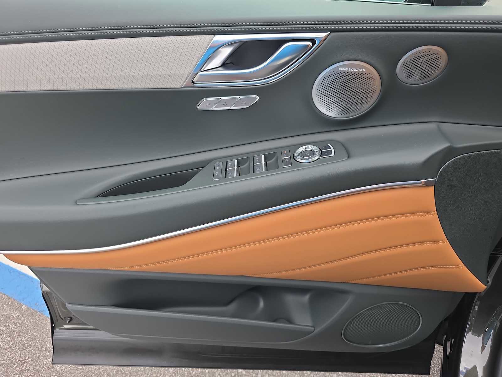 New 2026 Genesis GV80 2.5T Advanced image 15