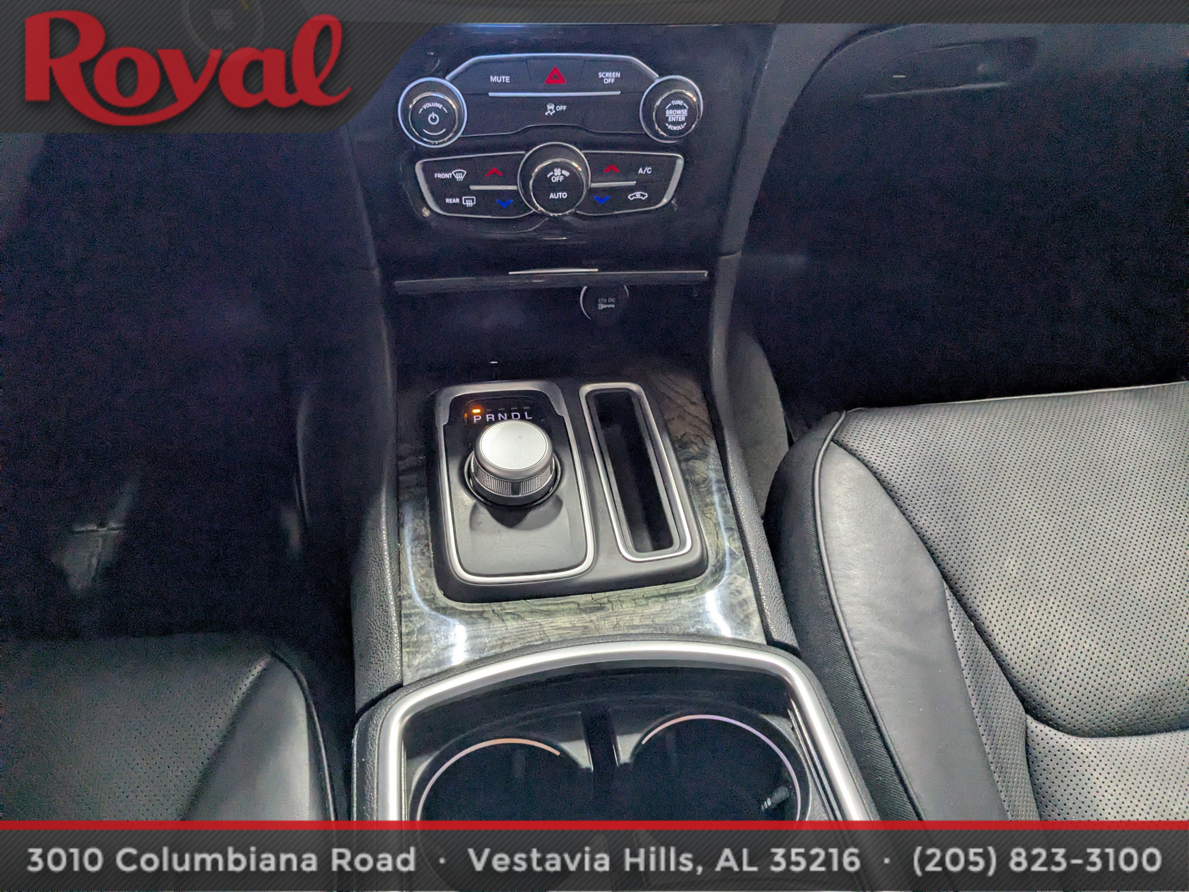 Used 2018 Chrysler 300 Limited image 20
