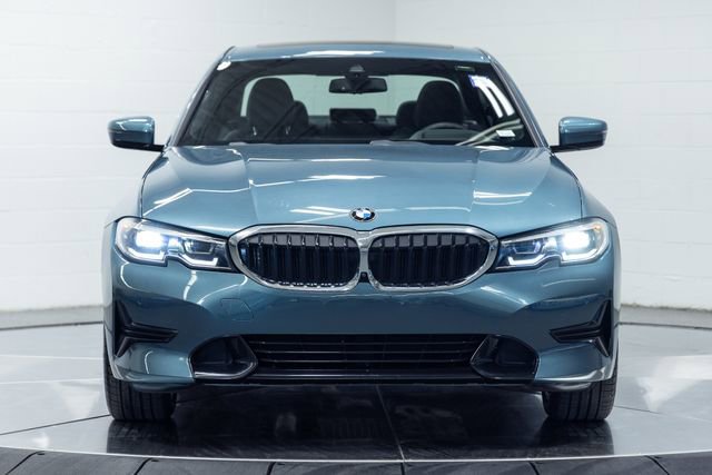 Used 2020 BMW 330i xDrive Sedan w/ Premium Package AWD/4WD image 5