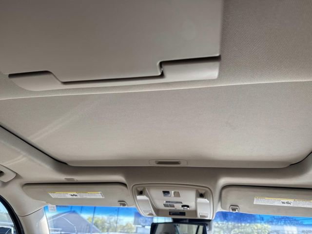 Used 2020 GMC Yukon Denali w/ Open Road Package image 14