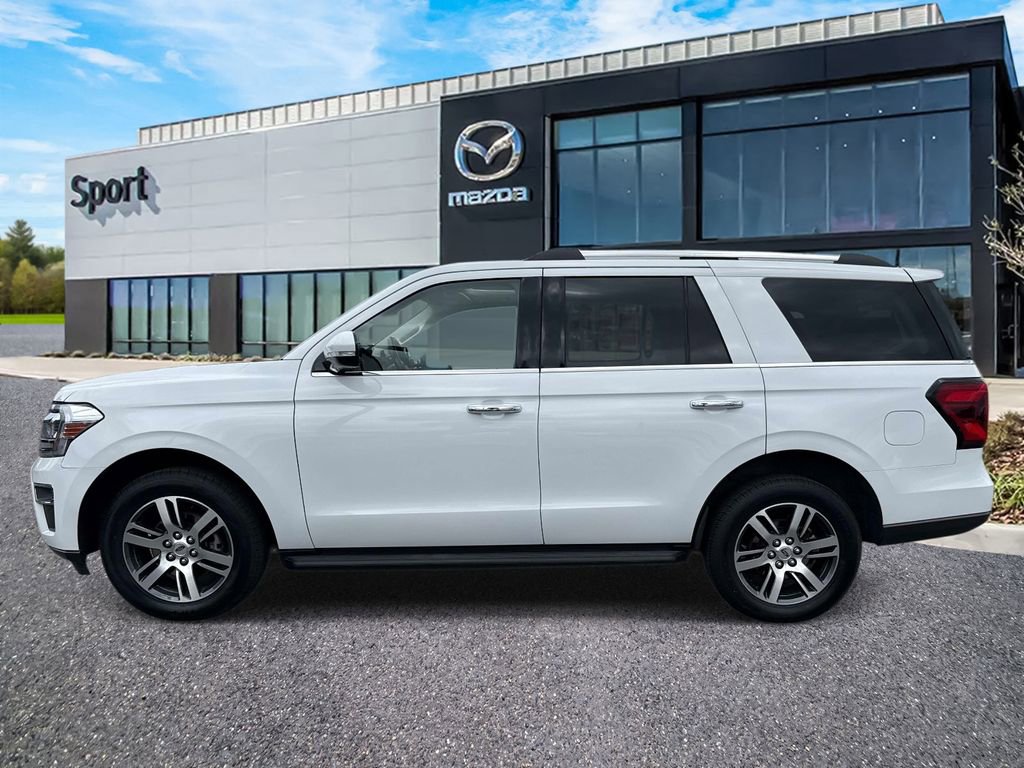 Used 2024 Ford Expedition Limited image 7