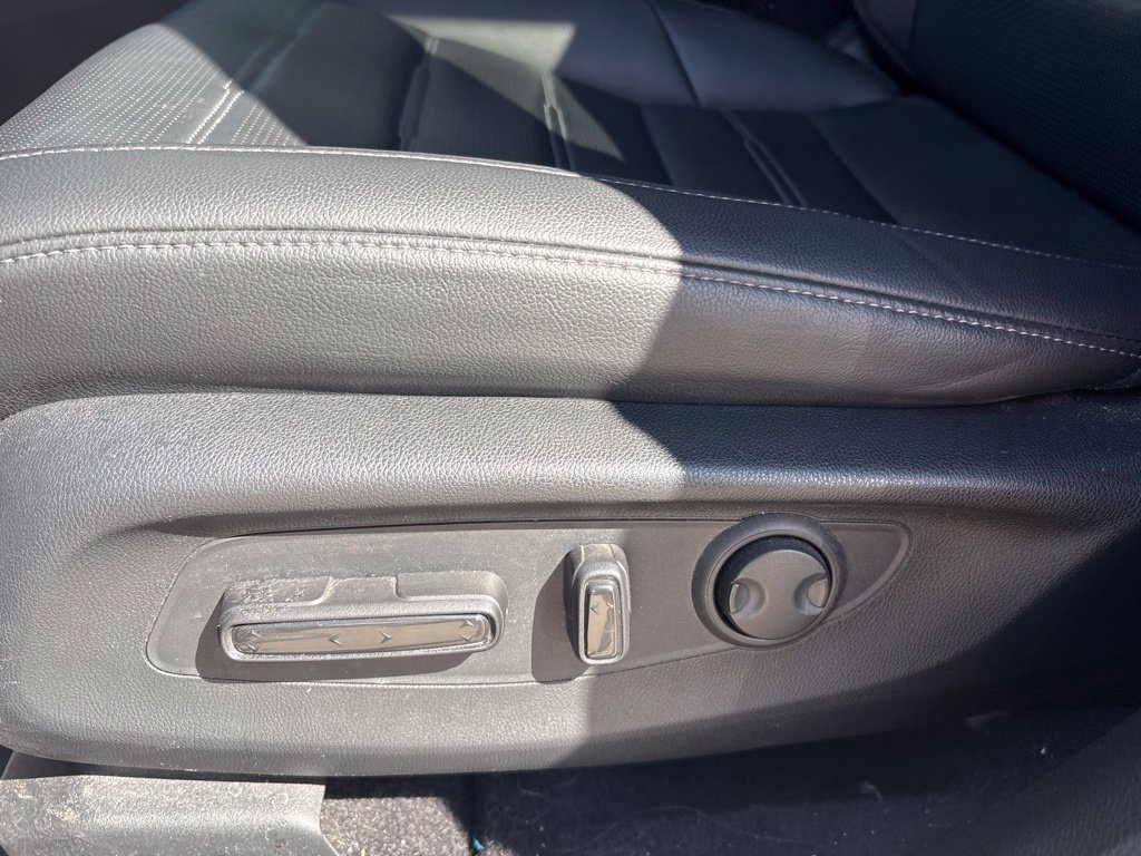 Certified 2025 Honda CR-V EX-L image 14