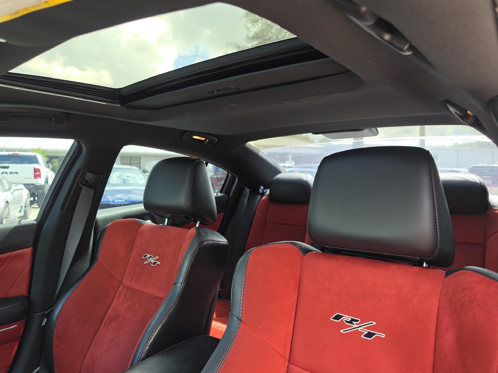 Certified 2016 Dodge Charger R/T RWD image 20