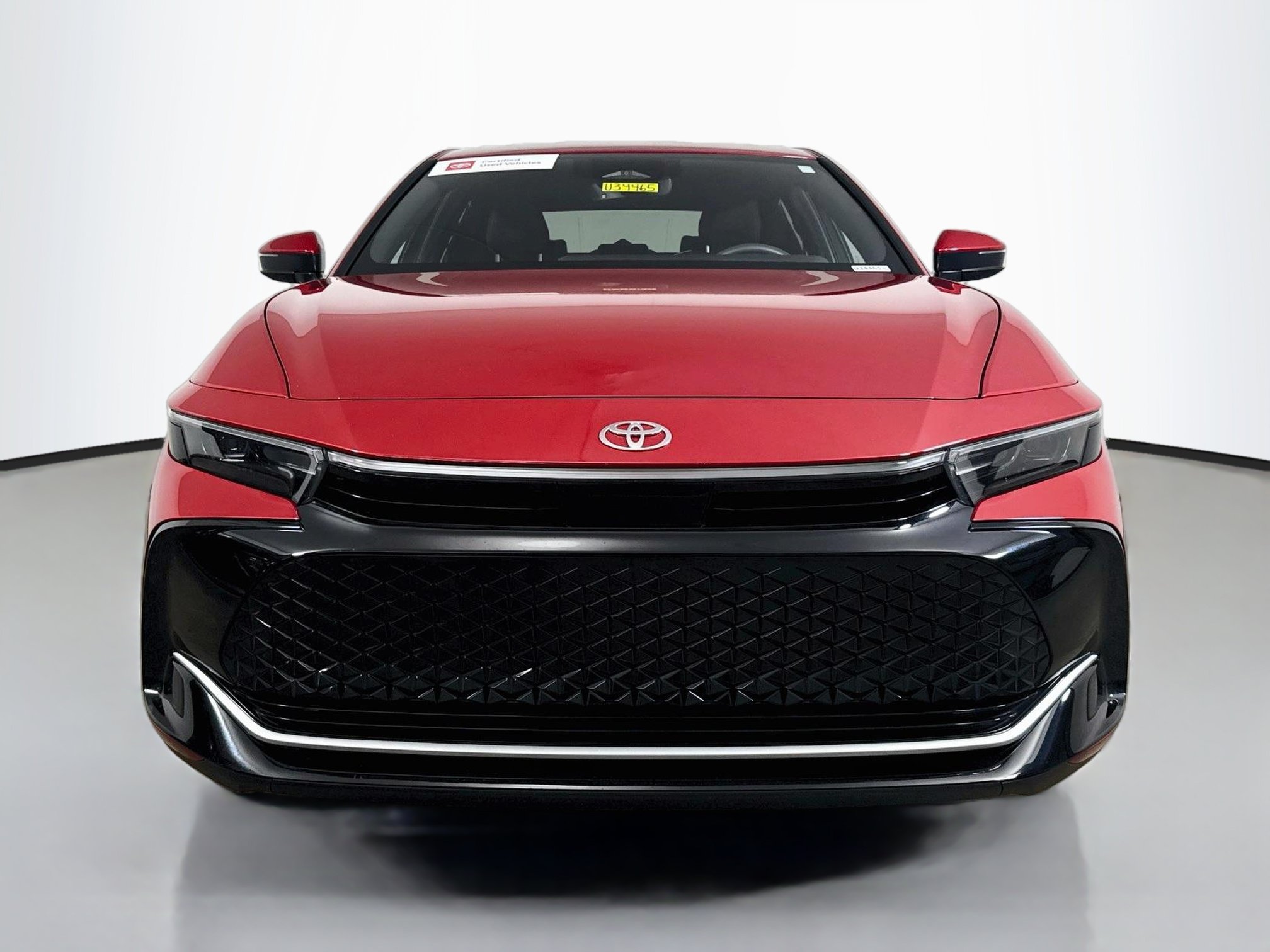 Certified 2023 Toyota Crown AWD/4WD image 2