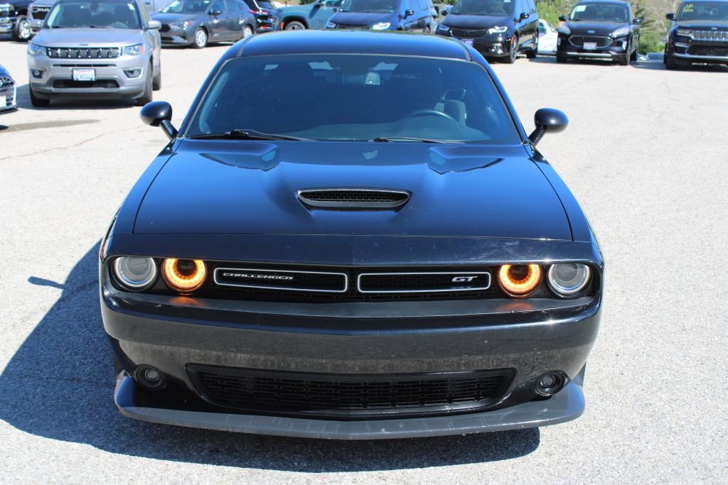 Used 2019 Dodge Challenger GT image 2