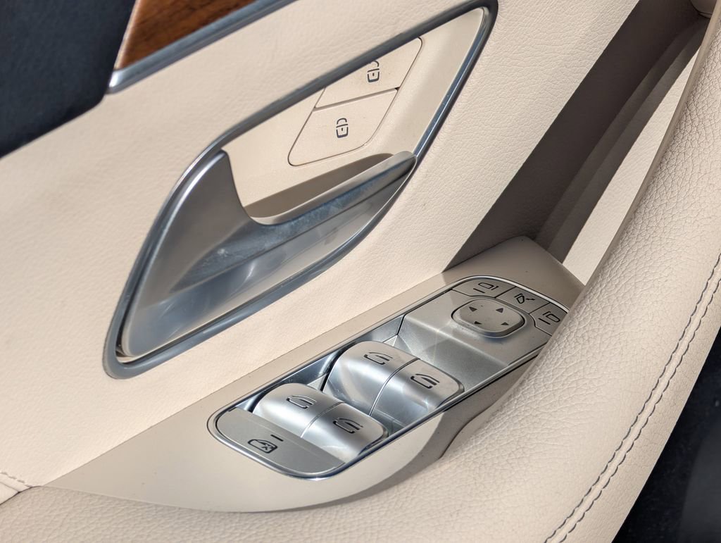 Used 2022 Mercedes-Benz GLE 350 4MATIC image 24