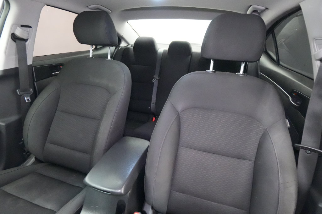 Used 2019 Hyundai Elantra Value Edition w/ Cargo Package FWD image 13