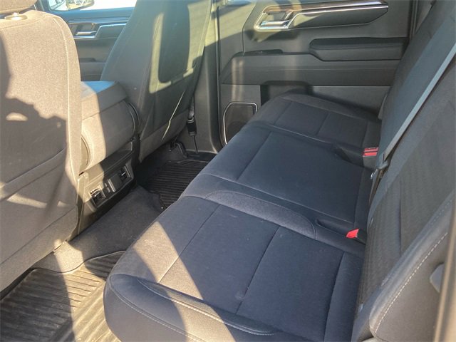 Used 2023 Chevrolet Silverado 1500 LT w/ Convenience Package II image 11