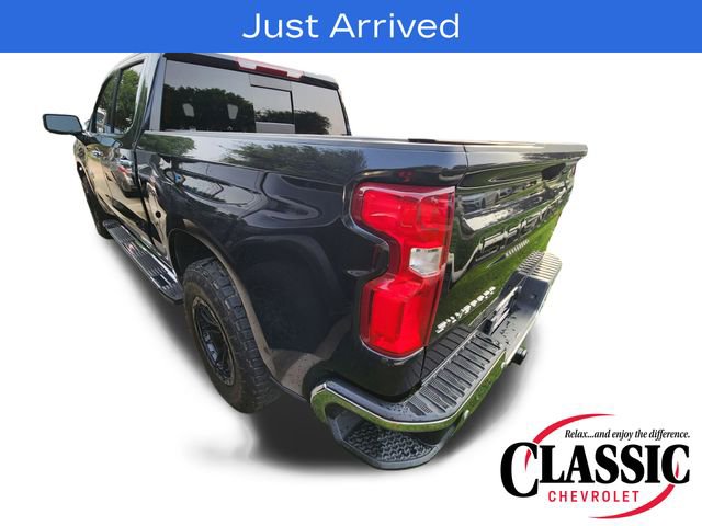 Used 2023 Chevrolet Silverado 1500 LTZ w/ LTZ Premium Texas Edition AWD/4WD image 6