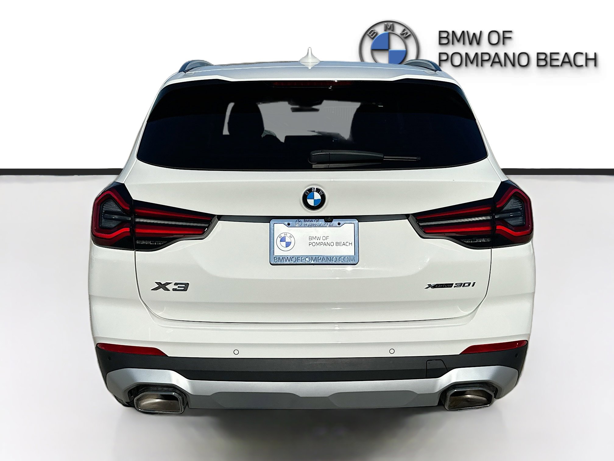 Used 2023 BMW X3 xDrive30i w/ Premium Package image 5