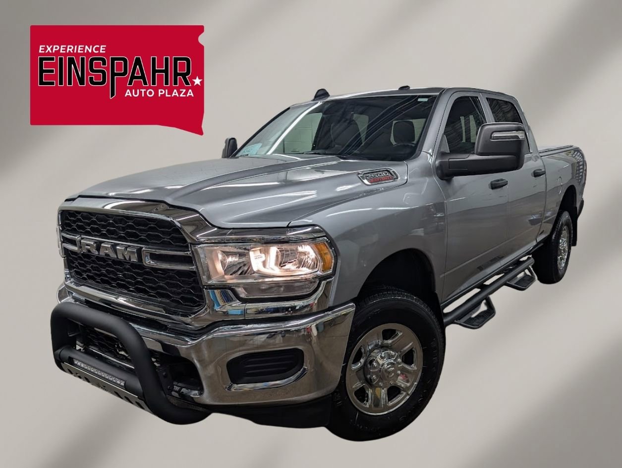 Used 2024 RAM 2500 Tradesman w/ Chrome Appearance Group AWD/4WD image 1