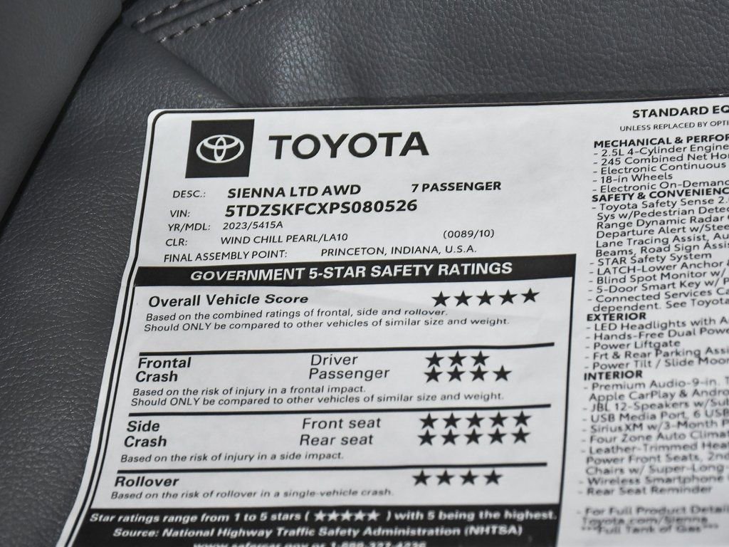 Used 2023 Toyota Sienna Limited image 67
