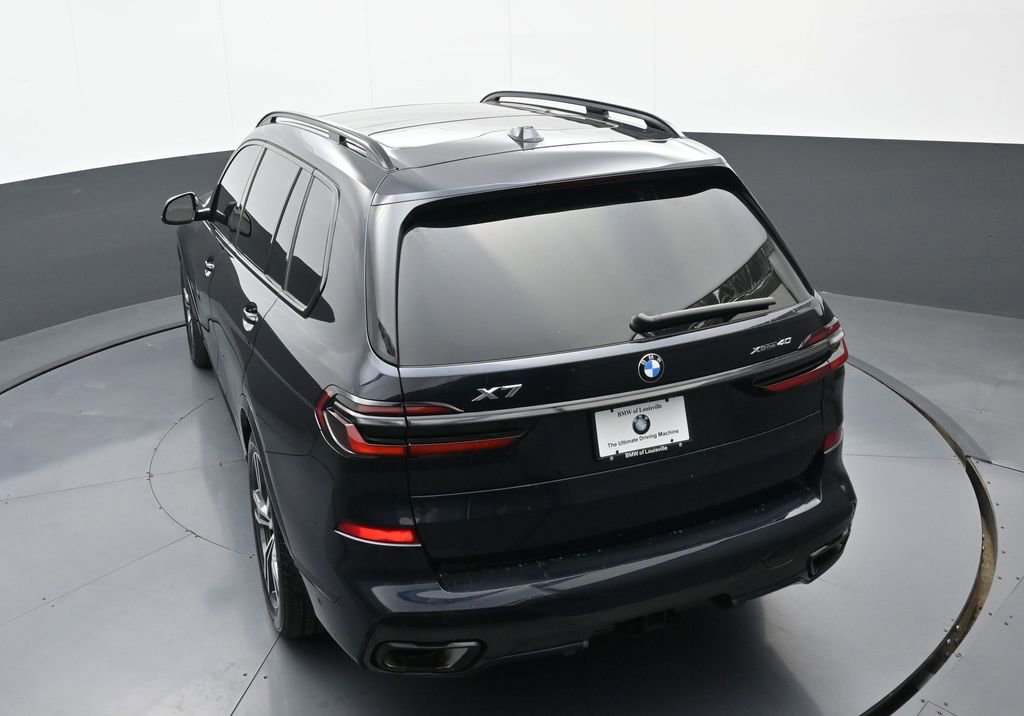 Used 2024 BMW X7 xDrive40i w/ Executive Package image 38