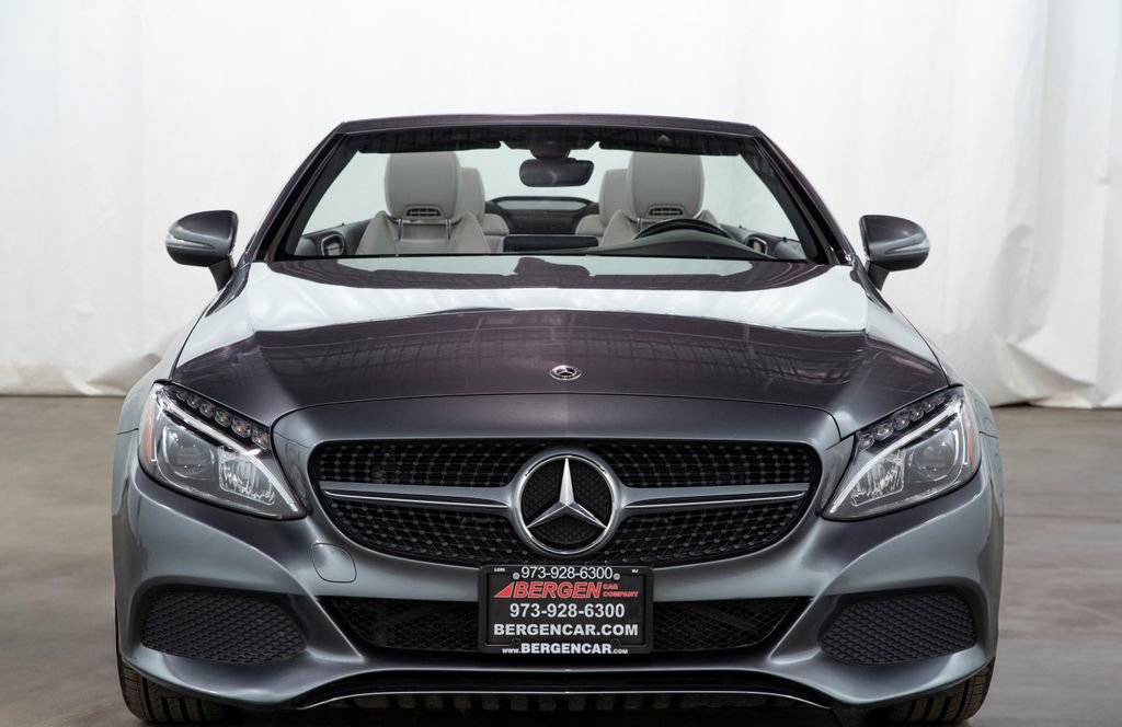 Used 2018 Mercedes-Benz C 300 4MATIC Cabriolet image 2
