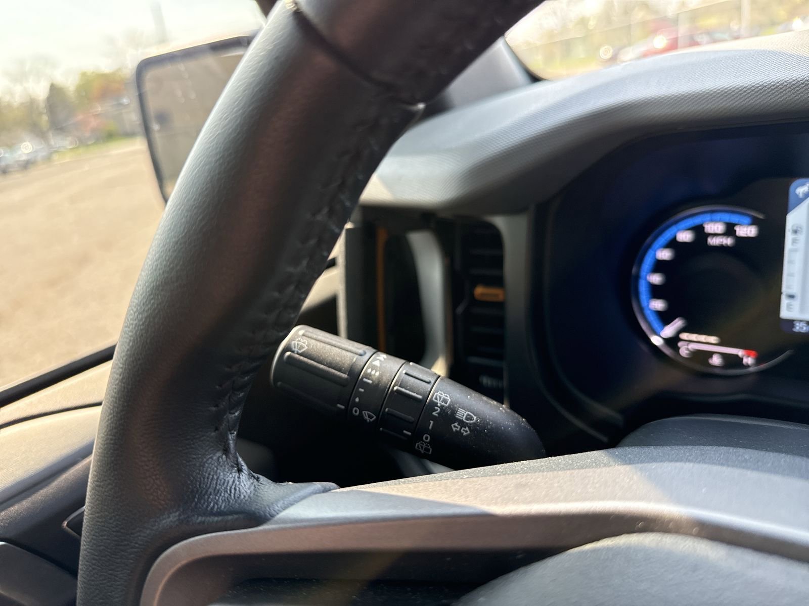 Used 2023 Ford Bronco Badlands AWD/4WD image 29