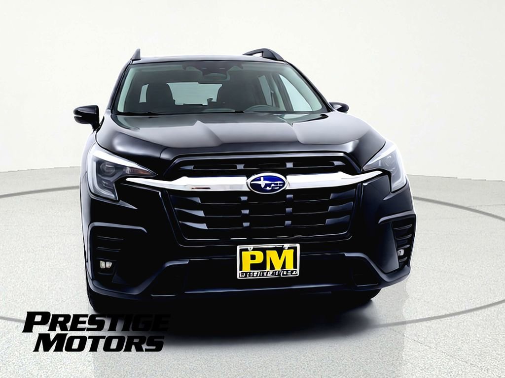 Used 2023 Subaru Ascent Limited AWD/4WD image 2