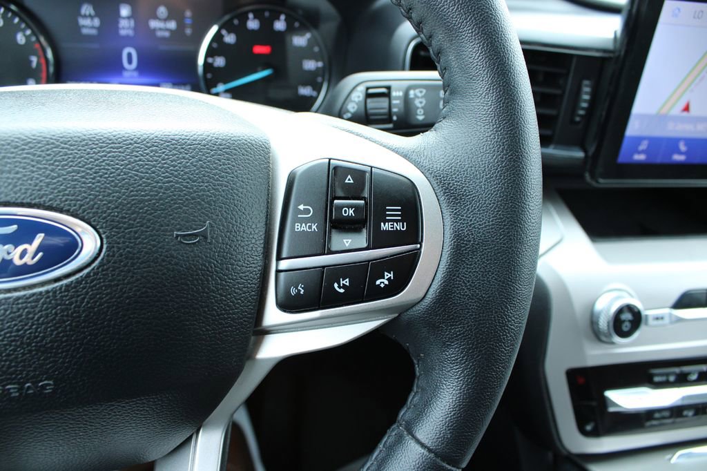 Used 2024 Ford Explorer XLT w/ Equipment Group 202A image 34
