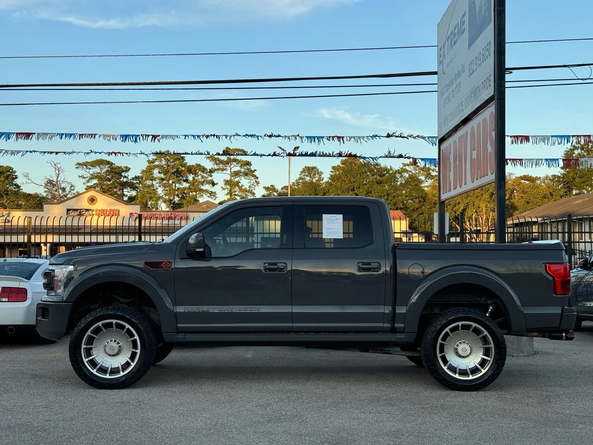 Used 2020 Ford F150 Lariat w/ Equipment Group 502A Luxury AWD/4WD image 8