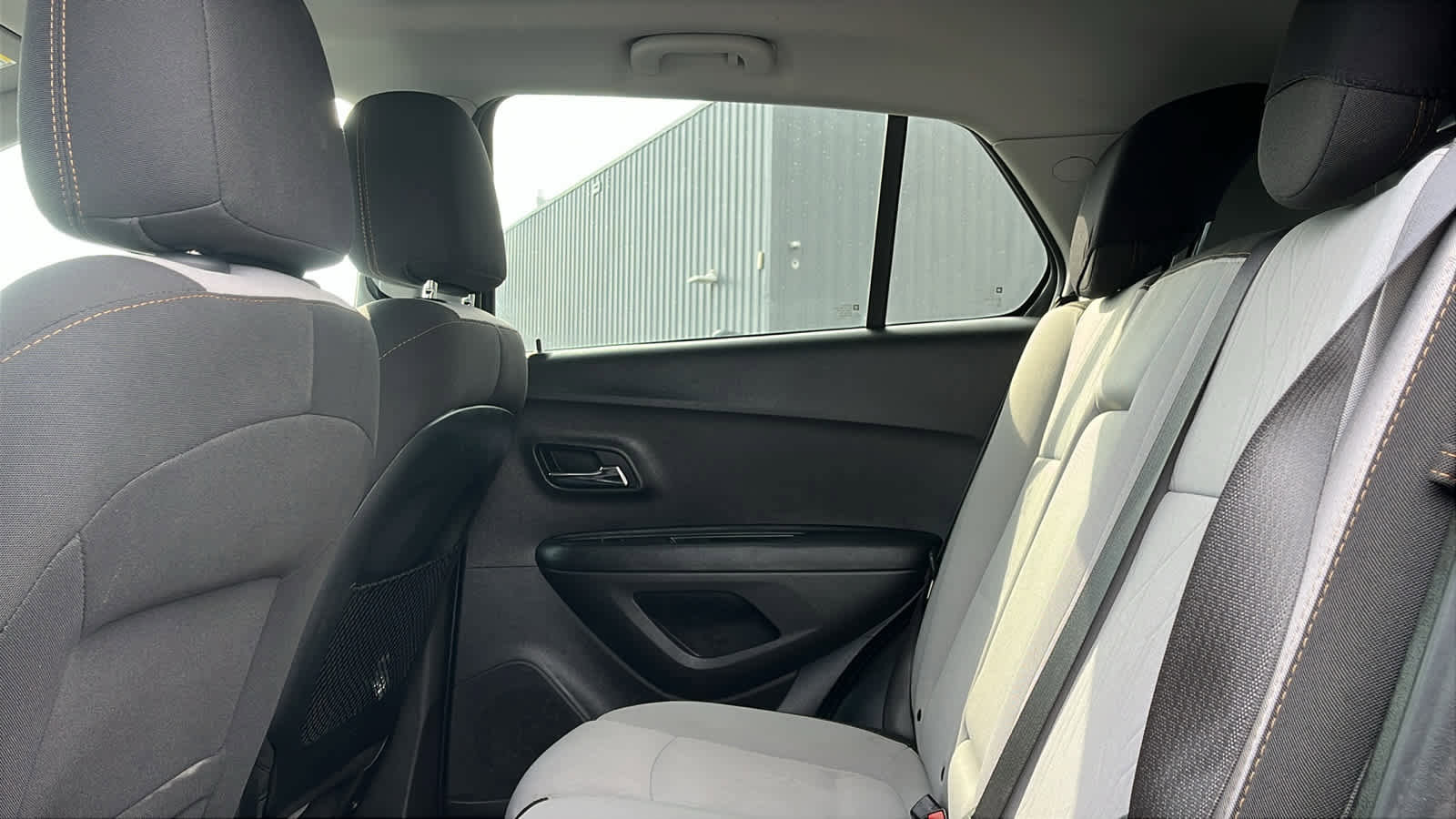 Used 2020 Chevrolet Trax LT image 19