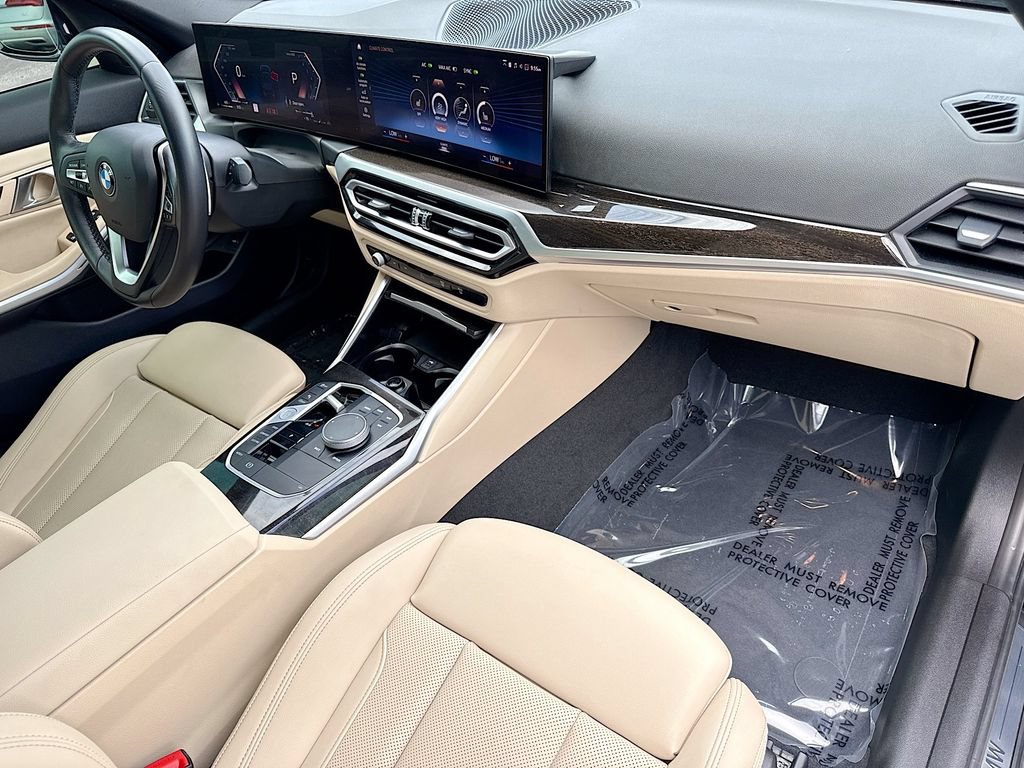 Used 2024 BMW 330i Sedan w/ Convenience Package RWD image 13