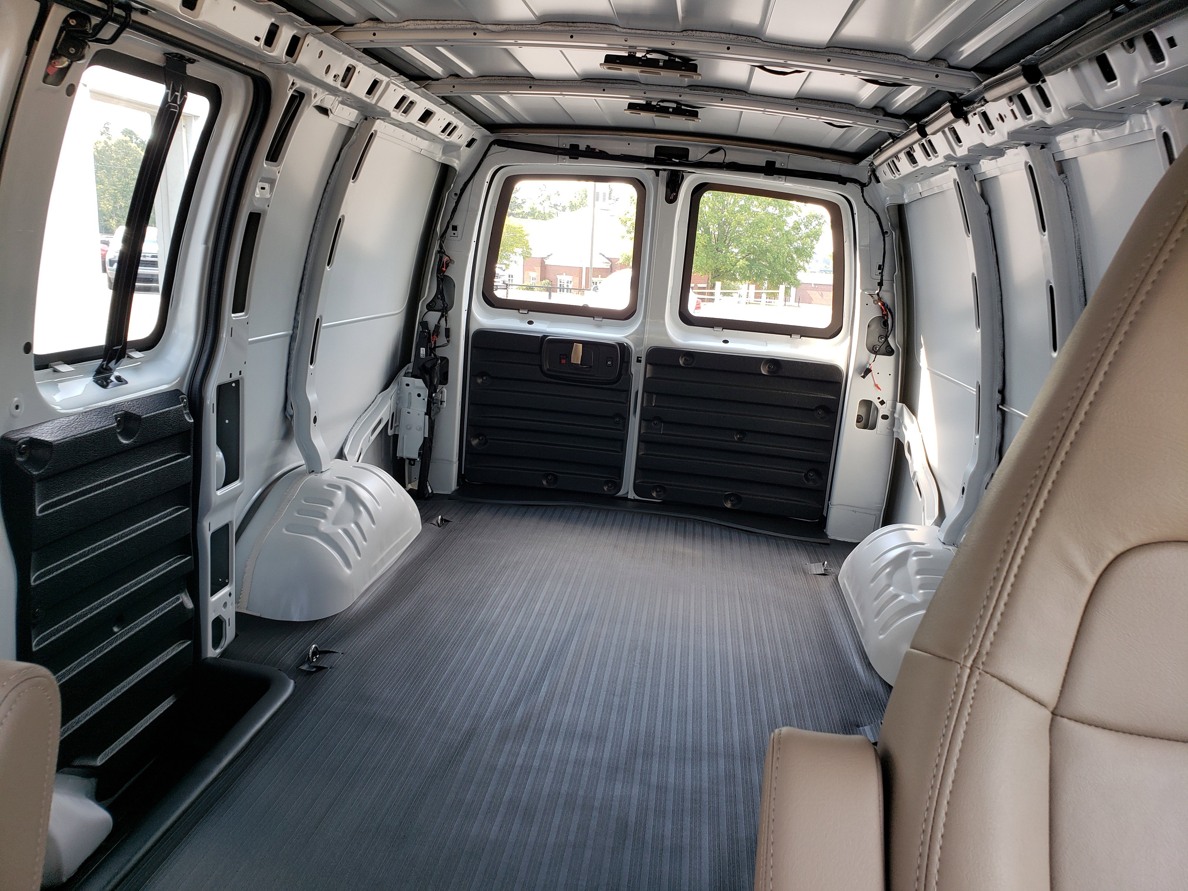 New 2025 Chevrolet Express 2500 w/ Driver Convenience Package image 27