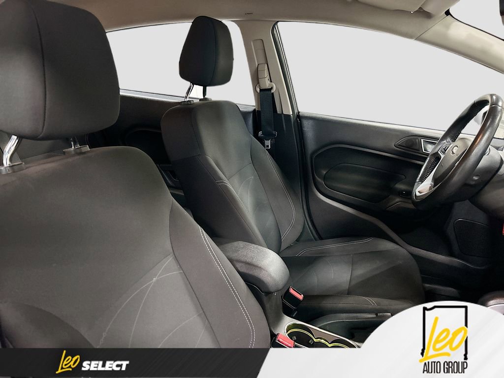 Used 2016 Ford Fiesta SE w/ Cold Weather Package image 25