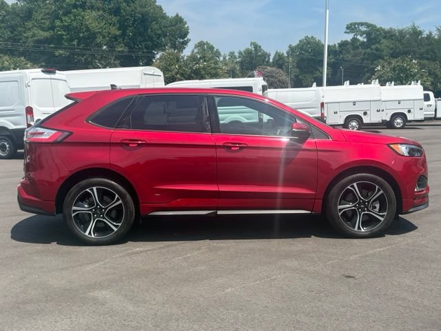 Used 2023 Ford Edge ST AWD/4WD image 6