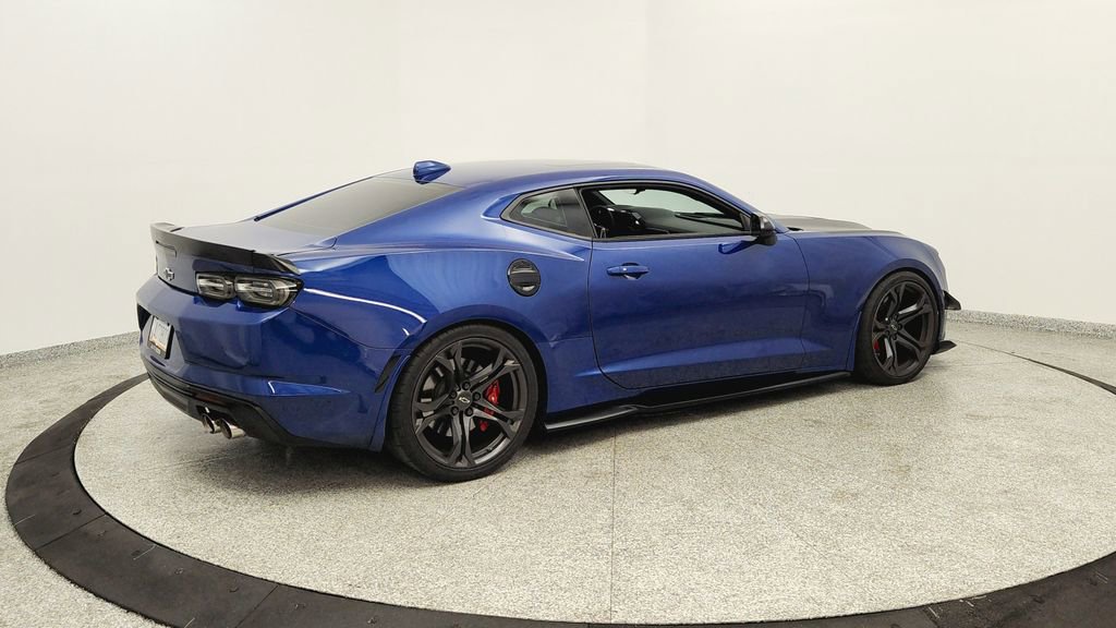 Used 2022 Chevrolet Camaro SS image 5