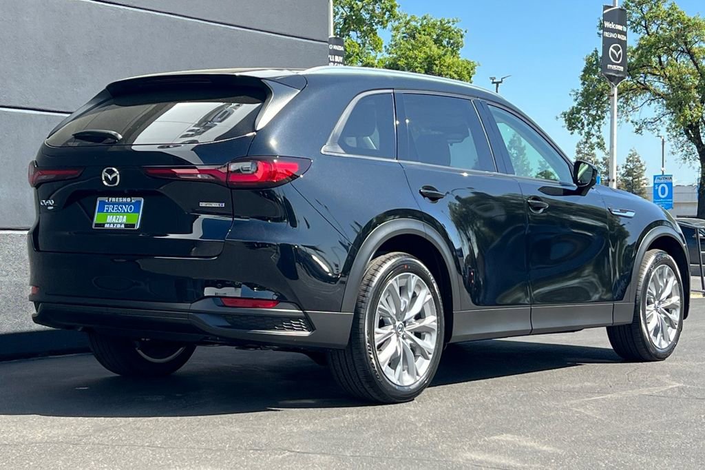 New 2026 MAZDA CX-90 3.3 Turbo w/ Preferred Package AWD/4WD image 5