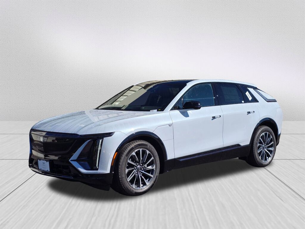 New 2026 Cadillac Lyriq Sport image 1
