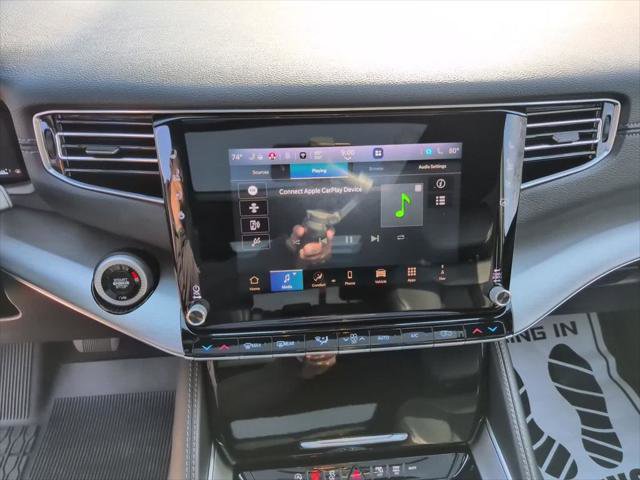 Certified 2024 Jeep Wagoneer Series II image 25