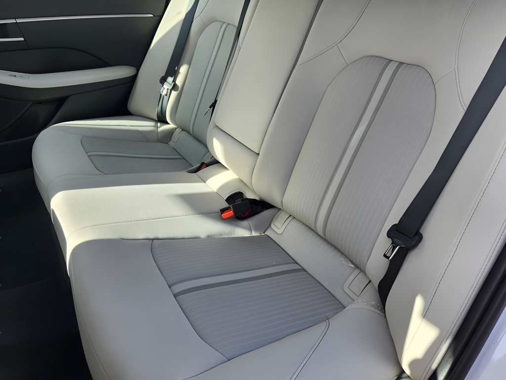 New 2026 Hyundai Sonata SEL FWD image 11